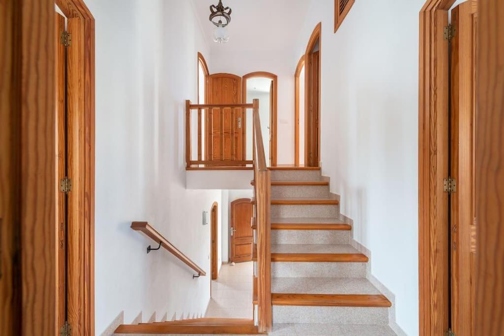 Villa Ses Ones With Sea Views à Alcúdia Extérieur photo